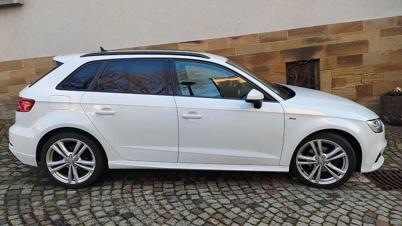 Gebraucht Audi A3 Design 116 PS (85 kW) 2019 Weiß Kombi