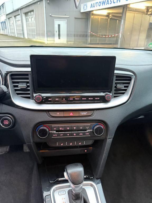 Gebraucht Kia XCeed Xdition 160 PS (117 kW) 2021 Weiß SUV