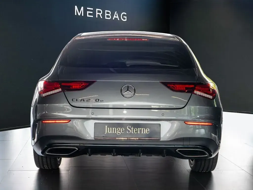 Gebraucht Mercedes CLA250e AMG 160 PS (117 kW) 2021 Grau Coupé