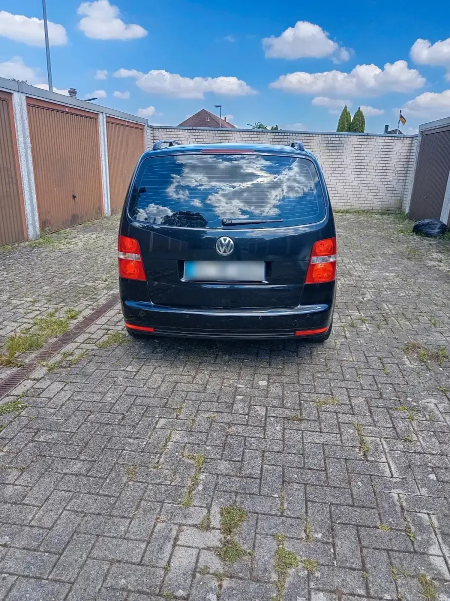 Gebraucht VW Touran 105 PS (77 kW) 2004 Schwarz Van / Kleinbus