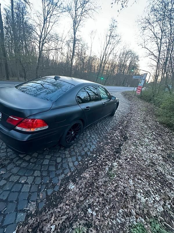 Gebraucht BMW 730 231 PS (169 kW) 2007 Schwarz Limousine