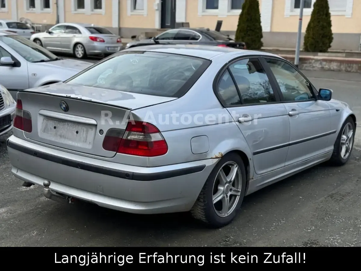 Gebraucht BMW 320 150 PS (110 kW) 2002 Silber Limousine