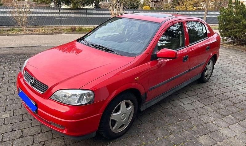 Gebraucht Opel Astra Elegance 116 PS (85 kW) 1998 Rot Limousine