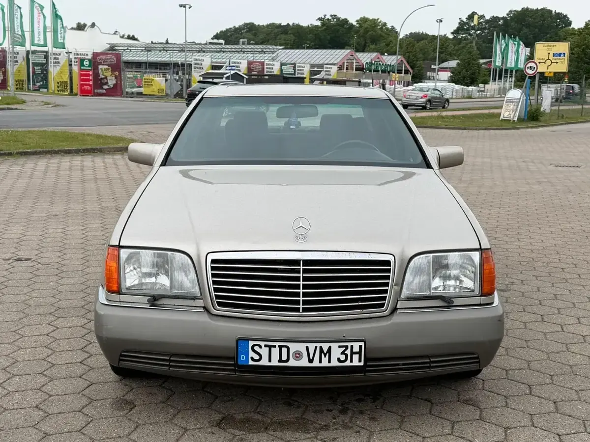 Gebraucht Mercedes 300 231 PS (169 kW) 1992 Gold Limousine