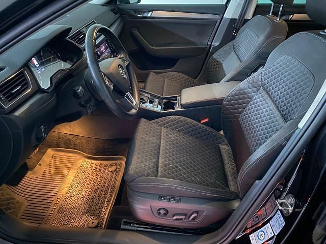 Gebraucht Skoda Superb Style 190 PS (139 kW) 2019 Schwarz Kombi