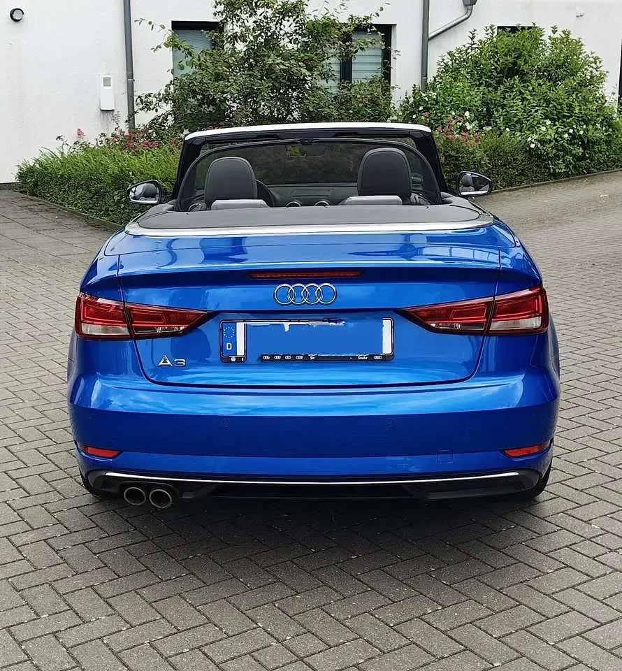 Gebraucht Audi A3 Cabriolet Design 150 PS (110 kW) 2018 Blau Cabrio