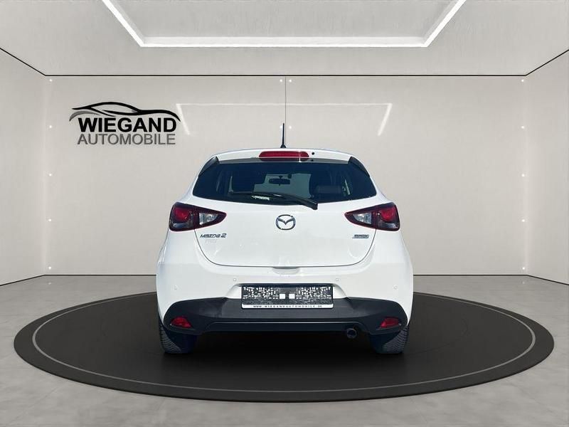 Gebraucht Mazda 2 Center-Line 90 PS (66 kW) 2015 Weiß Limousine