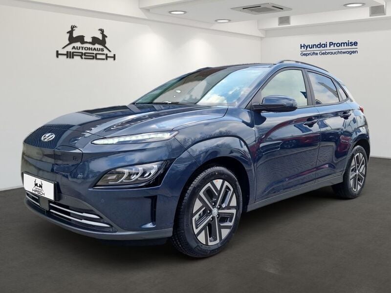 Gebraucht Hyundai Kona Trend 100 kW (136 PS) 2023 Blau SUV