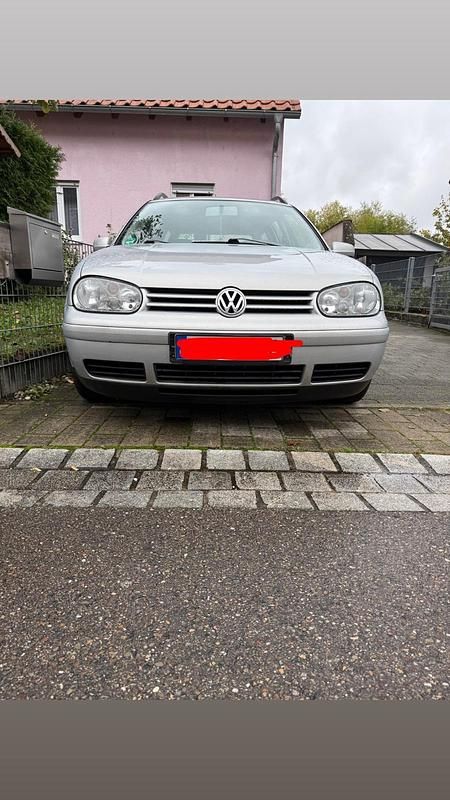 Silber Gebraucht 1999 VW Golf IV Kombi | 600 € (Superpreis) - Bild 1/4