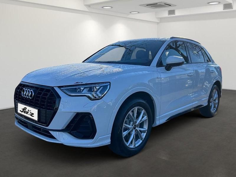 Gebraucht Audi Q3 S-Line 190 PS (139 kW) 2022 Gletscherweiß metallic SUV