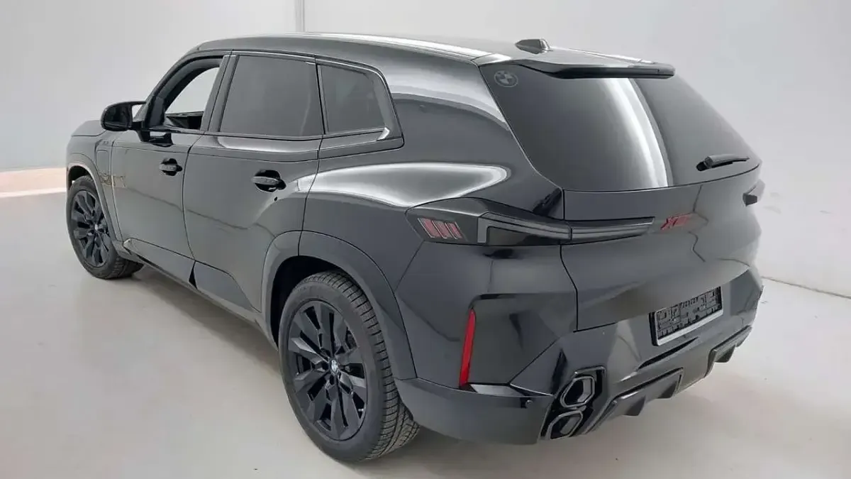 Używany BMW XM Performance 748 KM (550 kW) 2025 Czarny SUV