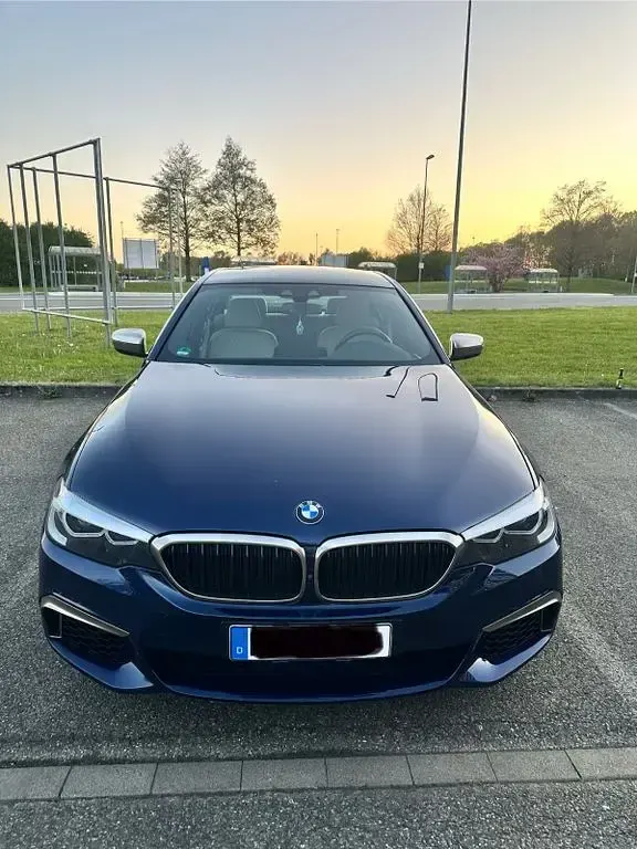 Occasion BMW M550 Performance 462 ch (339 kW) 2017 Bleue Berline
