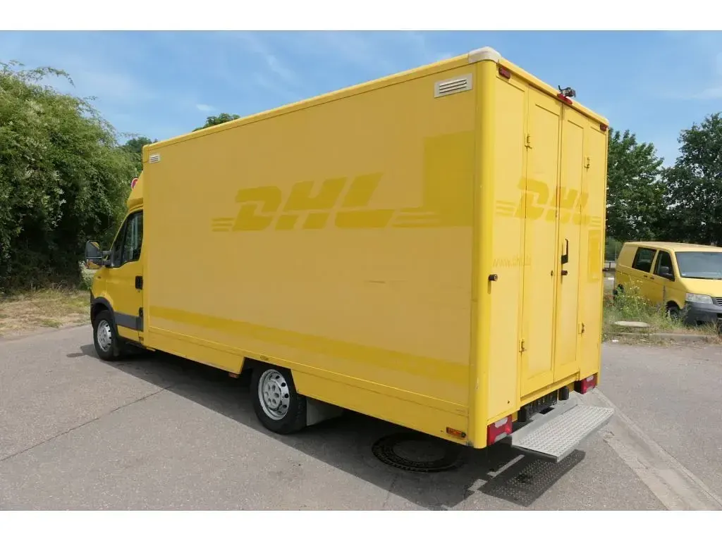 Gebraucht Iveco Daily 106 PS (77 kW) 2013 Gelb Van