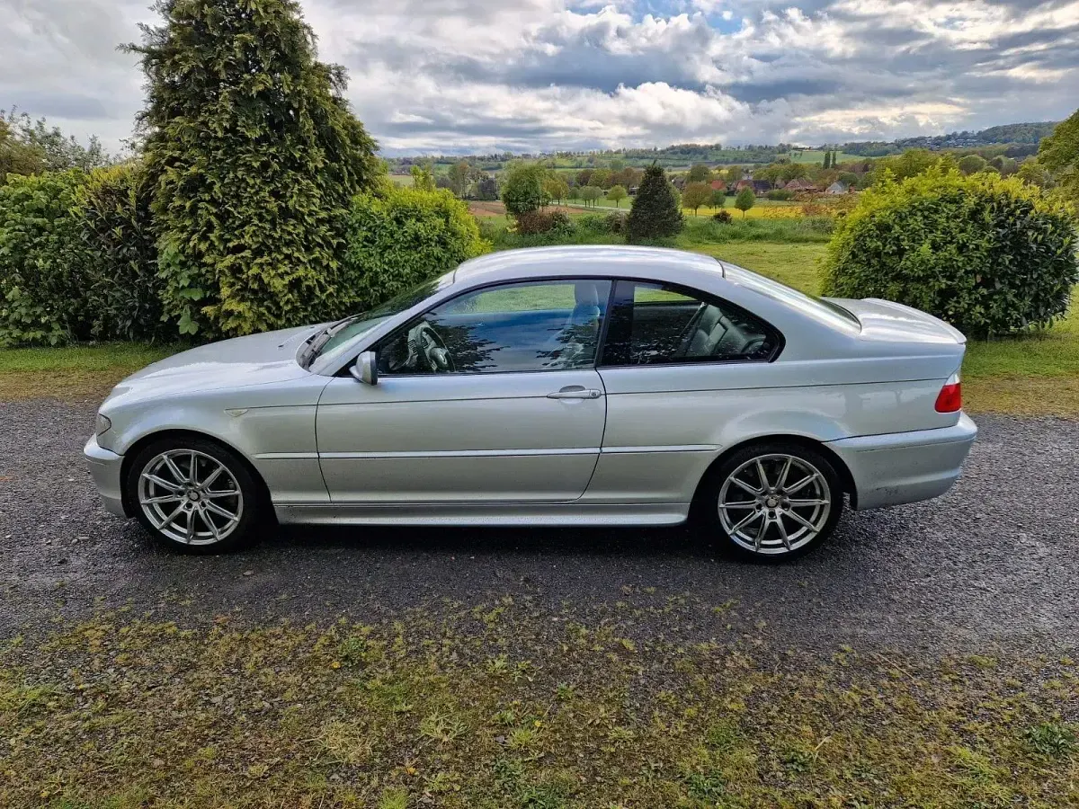 Gebraucht BMW 330 M Sport 204 PS (150 kW) 2005 Silber Coupé