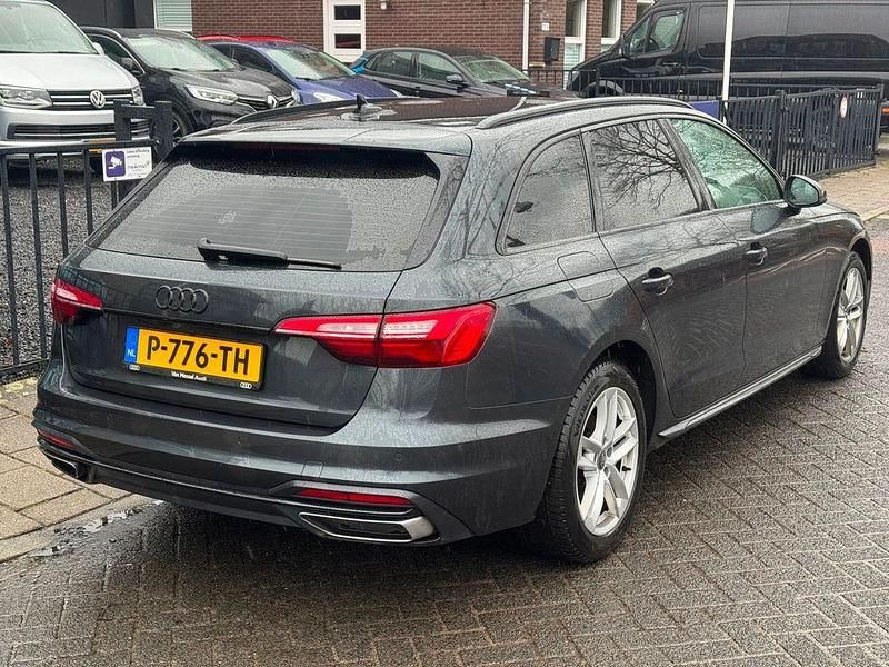 Gebraucht Audi A4 Proline 163 PS (119 kW) 2021 Grau Kombi