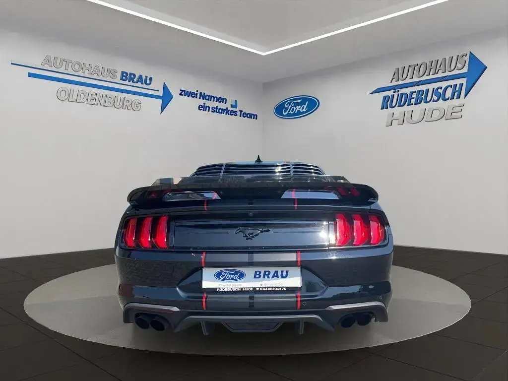 Gebraucht Ford Mustang 317 PS (233 kW) 2021 Schwarz