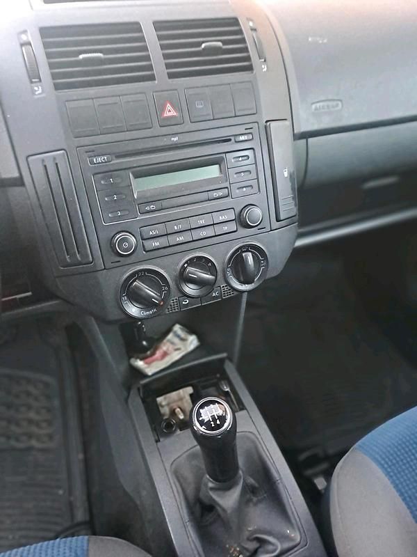 Grau Gebraucht 2008 VW Polo Kleinwagen | 1.500 € - Bild 1/4