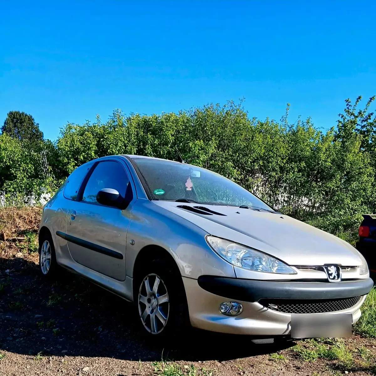 Gebraucht Peugeot 206 60 PS (44 kW) 2005 Silber Limousine