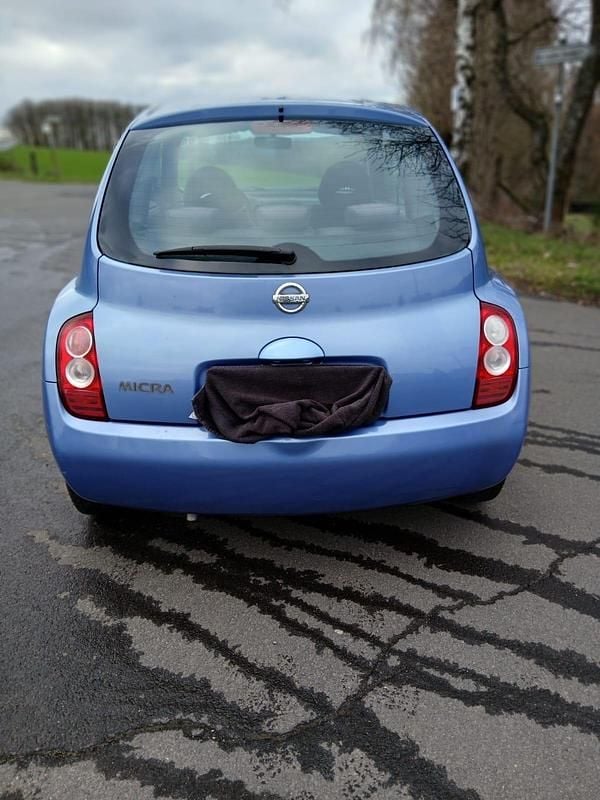 Usado Nissan Micra 65 HP (47 kW) 2004 Azul Citadino