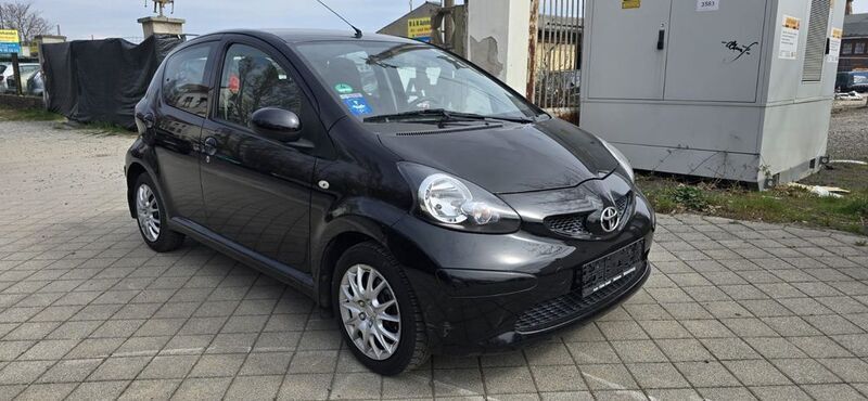 Schwarz Gebraucht 2006 Toyota Aygo Kleinwagen | 2.890 € (Fairer Preis) - Bild 1/4