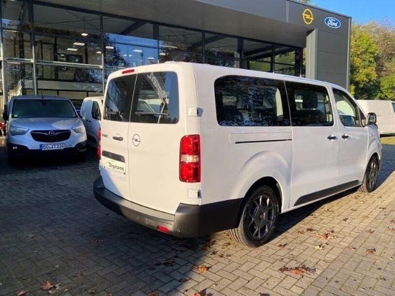 Gebraucht Opel Vivaro 177 PS (130 kW) 2024 Weiss Van / Kleinbus