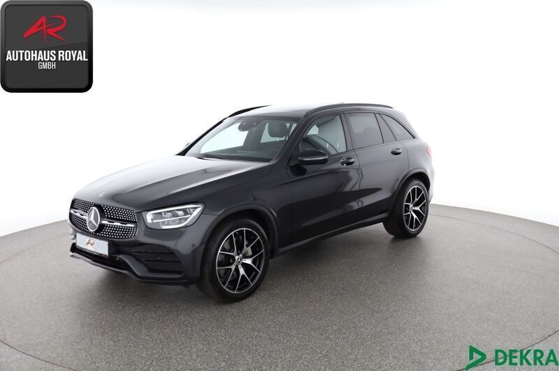 Schwarz Gebraucht 2022 Mercedes GLC300 AMG SUV | 48.880 € (Teuer) - Bild 1/4