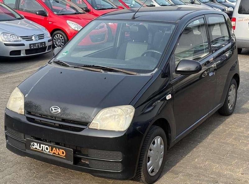 Gebraucht Daihatsu Cuore 58 PS (42 kW) 2006 Schwarz Kleinwagen