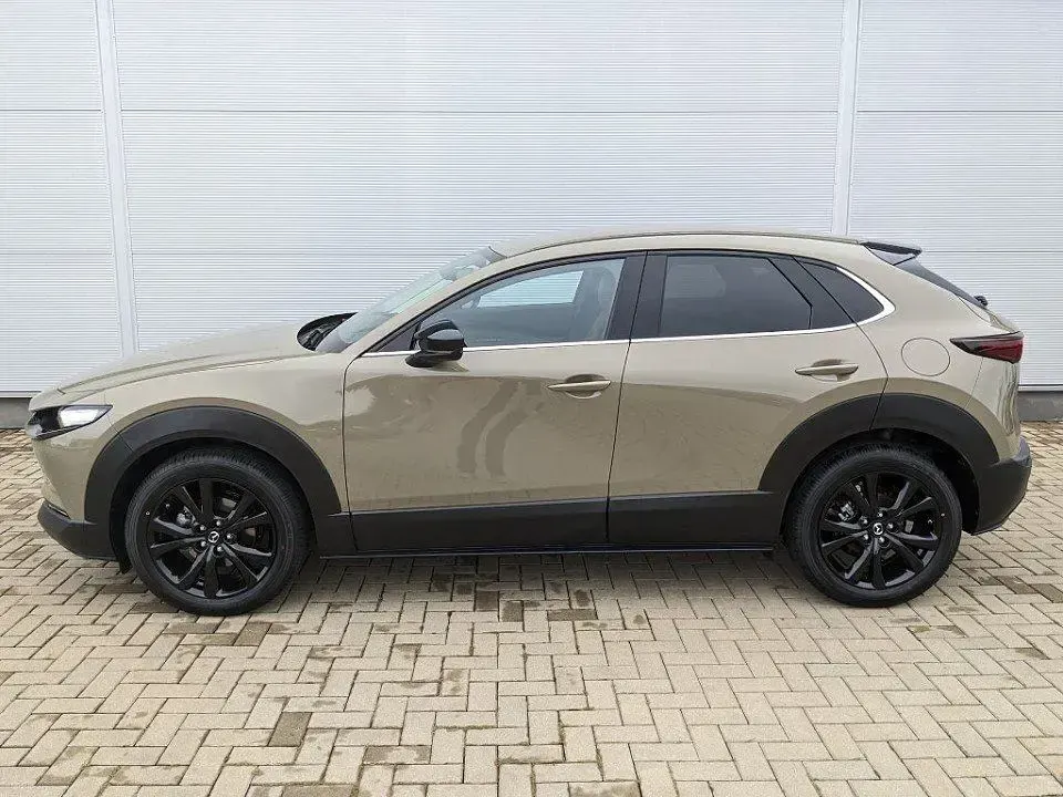 Neu Mazda CX-30 Exclusive 186 PS (136 kW) 2026 Grün SUV