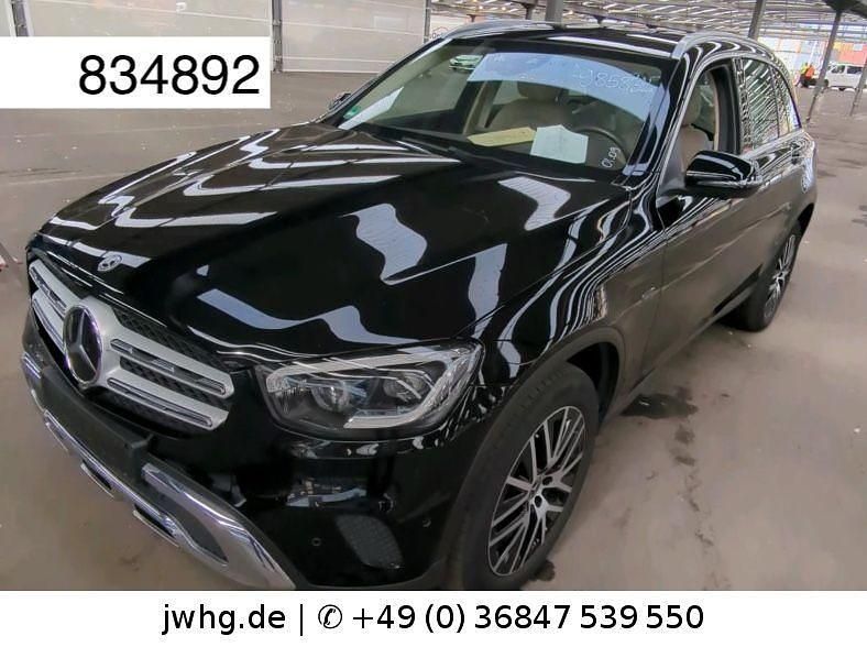 Schwarz/baltic black Gebraucht 2021 Mercedes GLC300e SUV | 35.700 € (Superpreis) - Bild 1/4