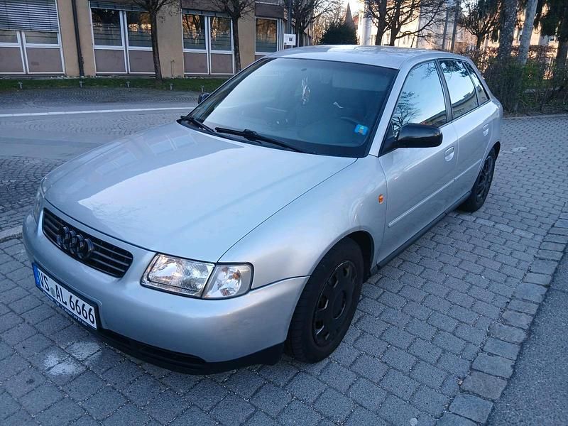 Gebraucht Audi A3 105 PS (77 kW) 1999 Grau Kleinwagen