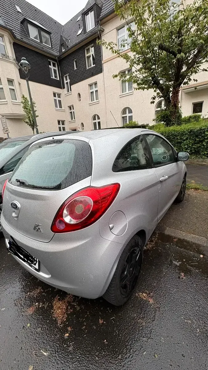 Gebraucht Ford Ka 69 PS (50 kW) 2010 Silber Kleinwagen