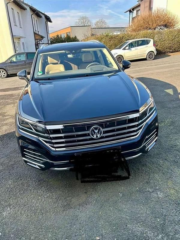 Gebraucht 2019 VW Touareg SUV | 38.000 € (Guter Preis) - Bild 1/4