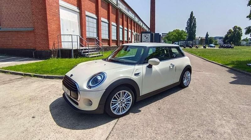 Weiß Gebraucht 2019 Mini Cooper Chili Kleinwagen | 15.999 € (Superpreis) - Bild 1/4