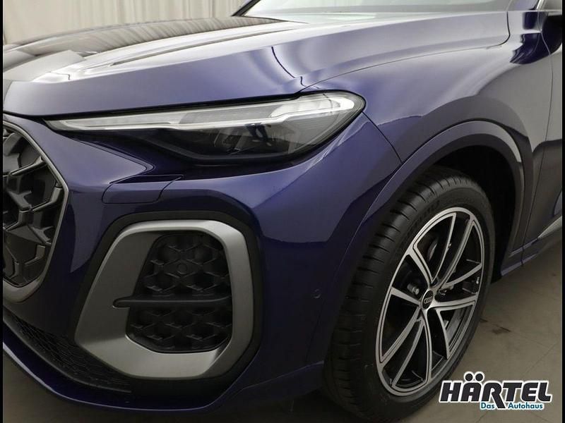 Neu Audi Q5 S-Line 204 PS (150 kW) 2025 Navarrablau (blue), metallic SUV