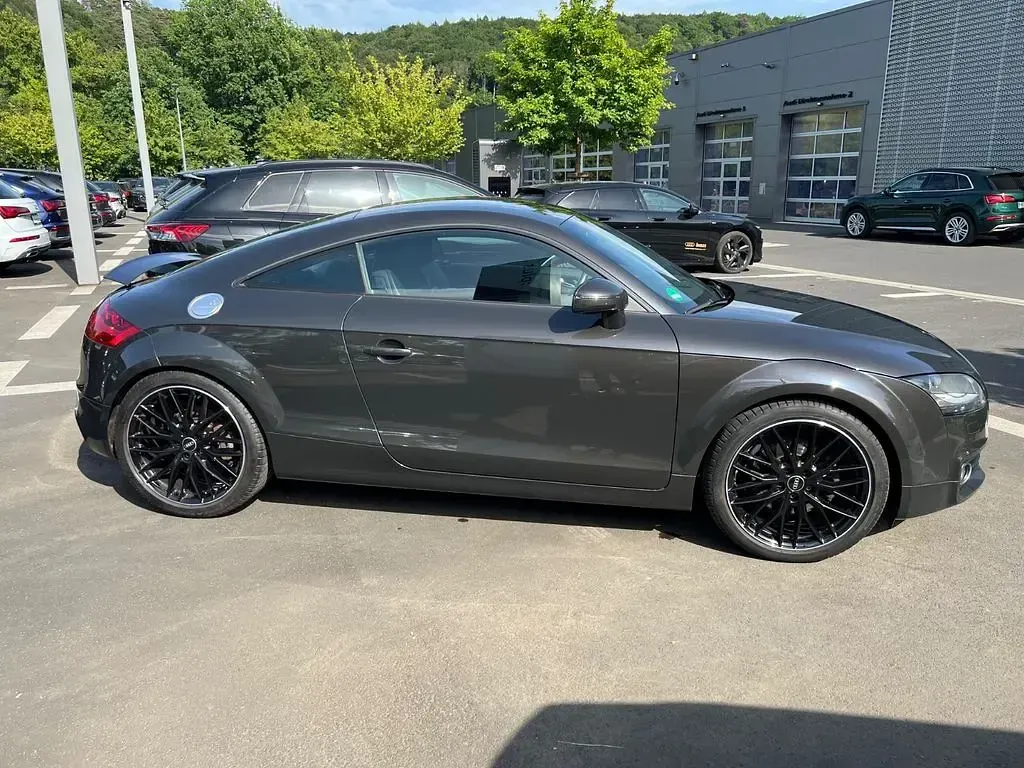 Gebraucht Audi TT Ambiente 170 PS (125 kW) 2010 Grau Coupé