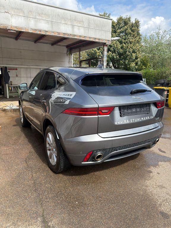 Second-hand Jaguar E-Pace R-Dynamic 150 CP (110 kW) 2018 Gri SUV