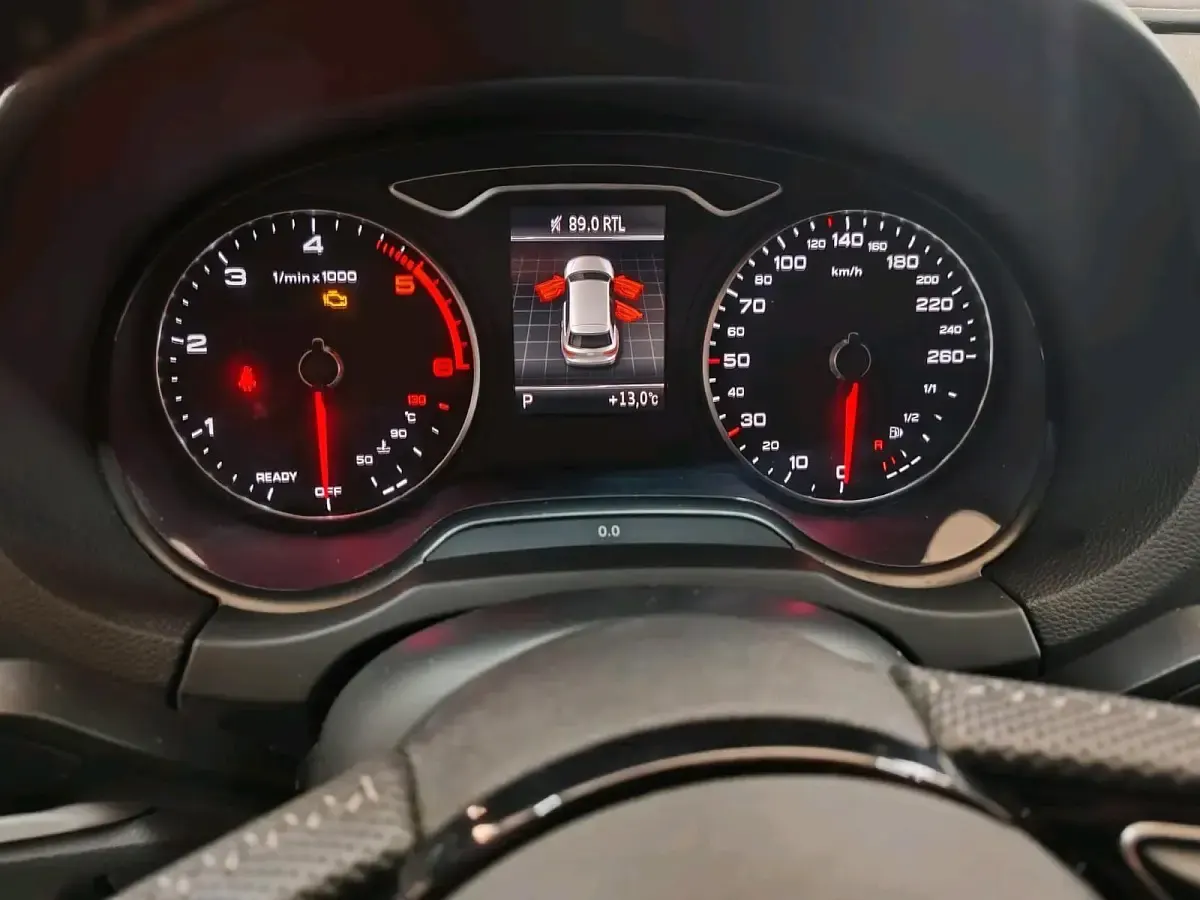 Gebraucht Audi A3 S-Line 150 PS (110 kW) 2019 Silber Limousine