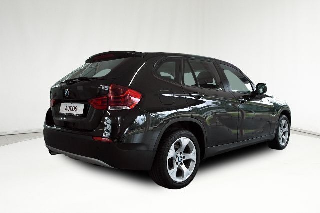 Gebraucht BMW X1 184 PS (135 kW) 2012 Schwarz metallic SUV