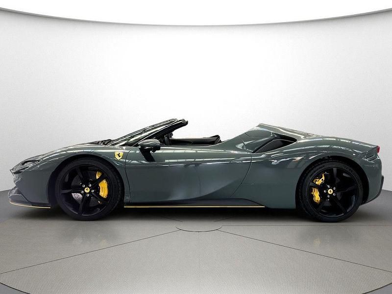 Gebraucht Ferrari SF90 2025 Grigio scuro Cabrio