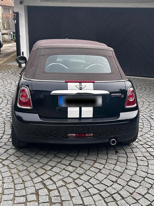 Usata Mini Cooper D 111 CV (81 kW) 2013 Nero Utilitaria