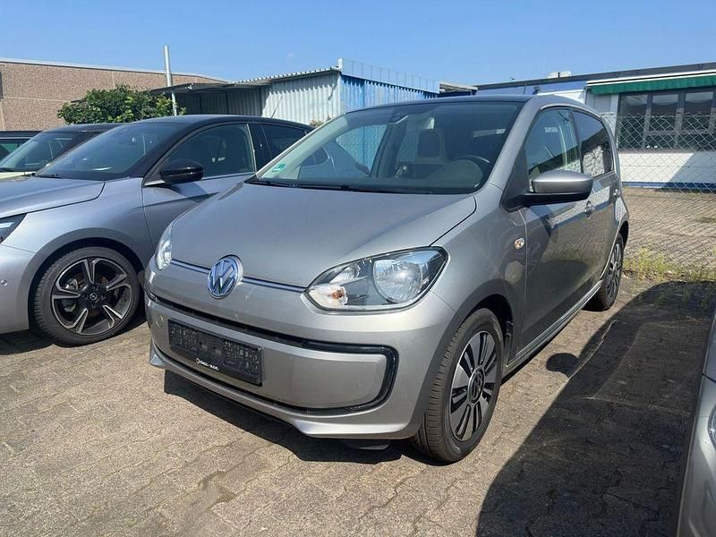 Silber Gebraucht 2016 VW e-up! Kleinwagen | 8.980 € (Fairer Preis) - Bild 1/3