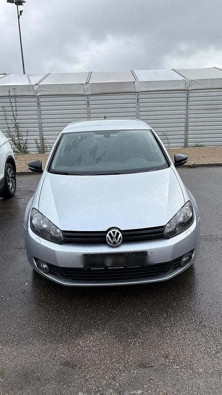 Silber Gebraucht 2012 VW Golf VI Limousine | 6.800 € (Fairer Preis) - Bild 1/4