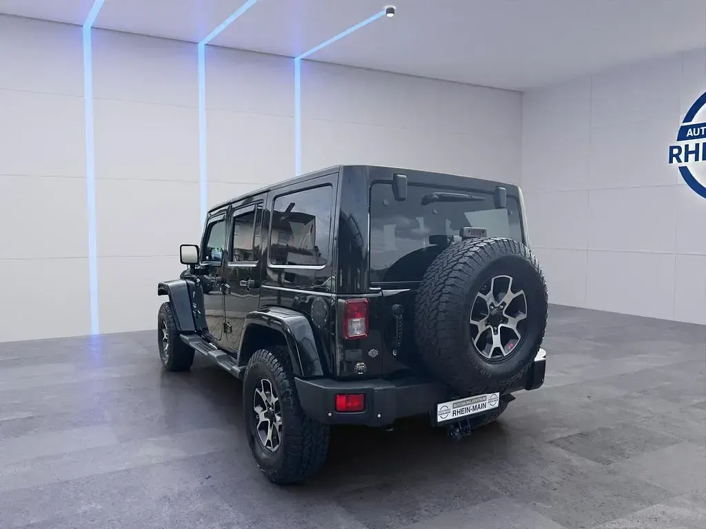 Occasion Jeep Wrangler Sahara 200 ch (147 kW) 2013 Noir SUV