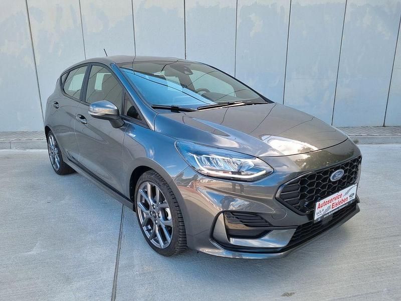 Grau Gebraucht 2022 Ford Fiesta ST-Line Kleinwagen | 17.690 € (Guter Preis) - Bild 1/4