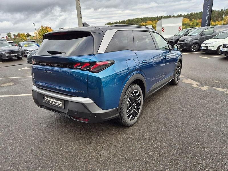 Gebraucht Peugeot 5008 Comfort 145 PS (106 kW) 2025 Blau SUV