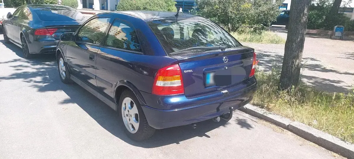 Gebraucht Opel Astra Edition 2000 Blau Kleinwagen