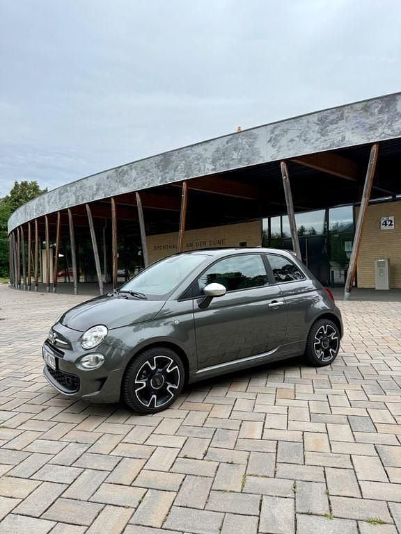 Grau Gebraucht 2021 Fiat 500 Rockstar Kleinwagen | 14.999 € (Teuer) - Bild 1/4