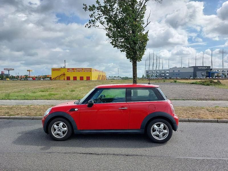Rot Gebraucht 2010 Mini ONE Kleinwagen | 5.000 € (Fairer Preis) - Bild 1/4