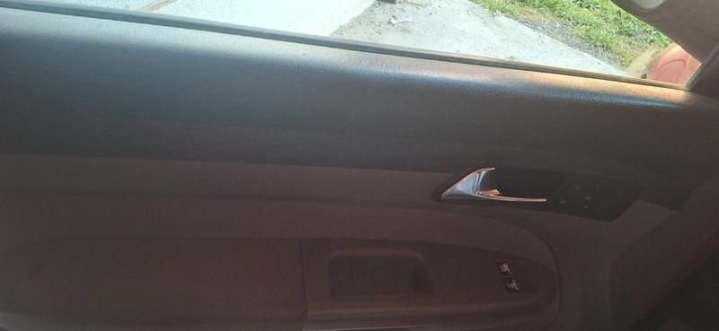 Gebraucht VW Caddy Life 80 PS (58 kW) 2006 Rot Van / Kleinbus