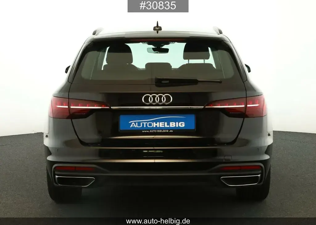 Gebraucht Audi A4 Sport 163 PS (119 kW) 2023 Schwarz Kombi